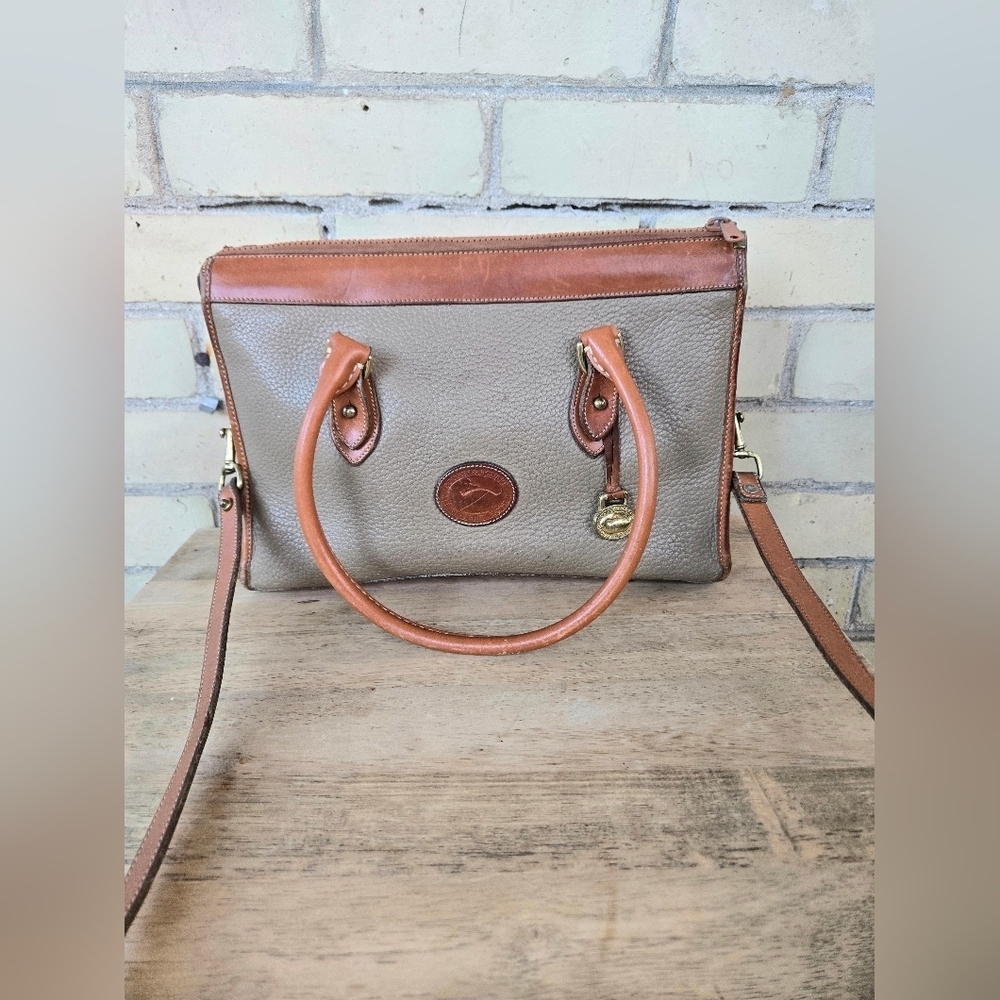 Dooney & Bourke Handbag
